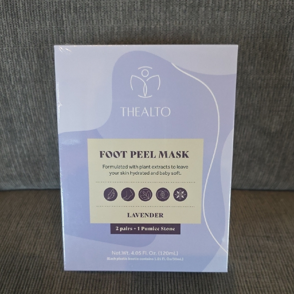 Thealto‎ Lavender Foot Peel Mask, New, Includes 2 Pairs + 1 Pumice Stone